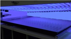 高分子材料の紫外線劣化評価試験